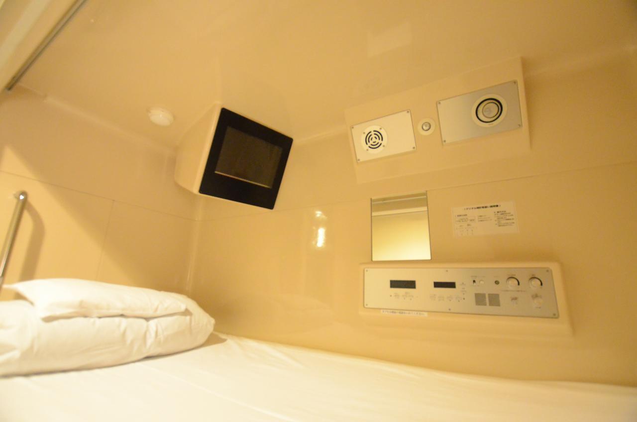 Kumamoto Capsule Hotel Екстер'єр фото